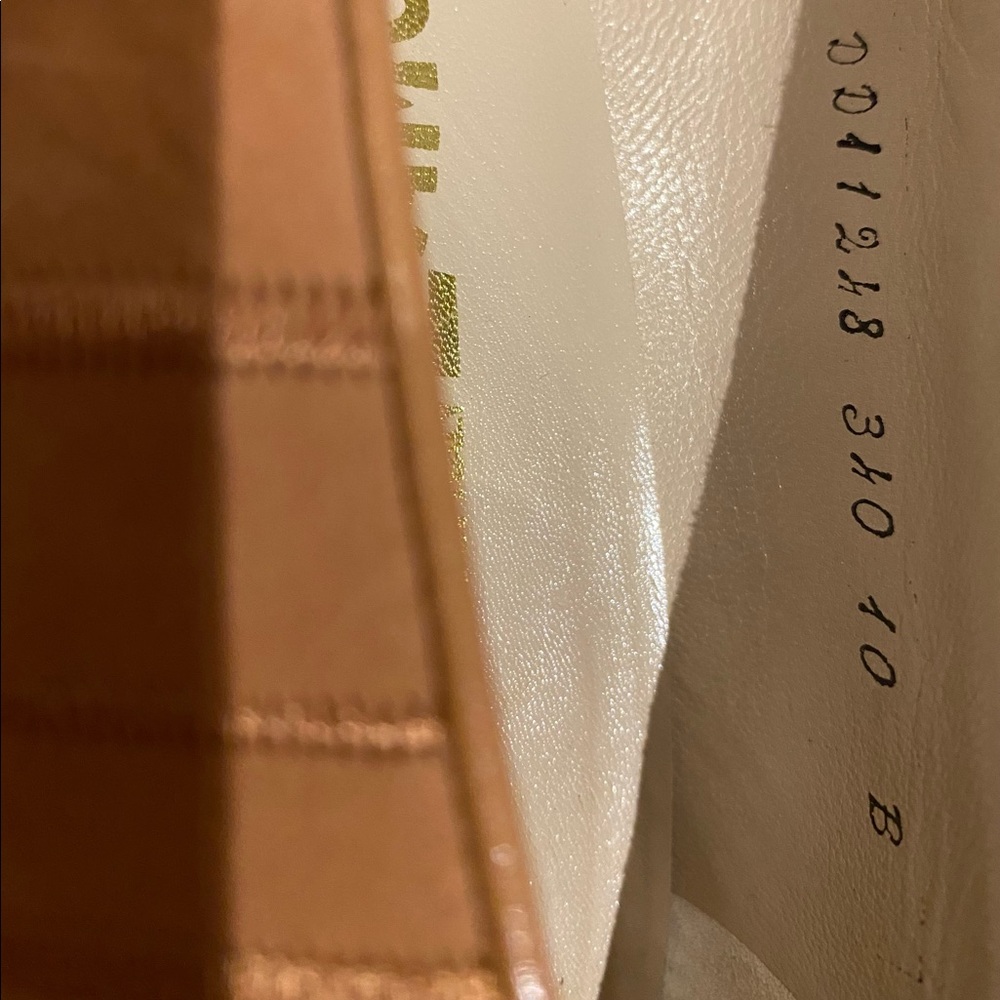 Salvatore Ferragamo Suede striped Pump Heels - Picture 5 of 9